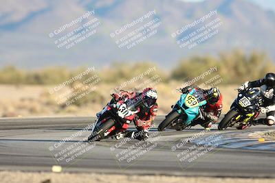 media/Dec-07-2025-CVMA (Sun) [[3e7d2de5dc]]/Race 18-Formula Twins-Formula 40 UL/